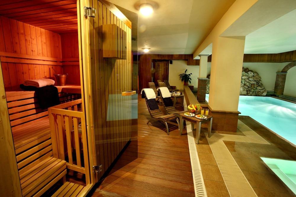 Hotel Maison Saint Jean กูร์มาเยอร์ ภายนอก รูปภาพ