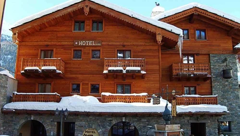 Hotel Maison Saint Jean กูร์มาเยอร์ ภายนอก รูปภาพ